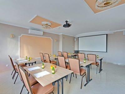 Wiatraczna Hotell Warszawa Exteriör bild